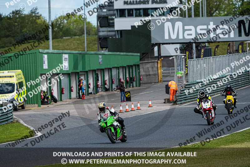 enduro digital images;event digital images;eventdigitalimages;mallory park;mallory park photographs;mallory park trackday;mallory park trackday photographs;no limits trackdays;peter wileman photography;racing digital images;trackday digital images;trackday photos